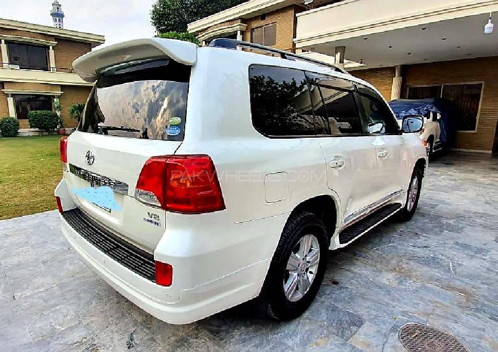 Toyota Land Cruiser 2012 for Sale in Lahore Toyota Land Cruiser 2012 for Sale in Lahore Image-4