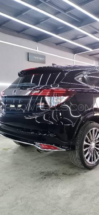 Honda Vezel 2016 for Sale in Peshawar Honda Vezel 2016 for Sale in Peshawar Image-10