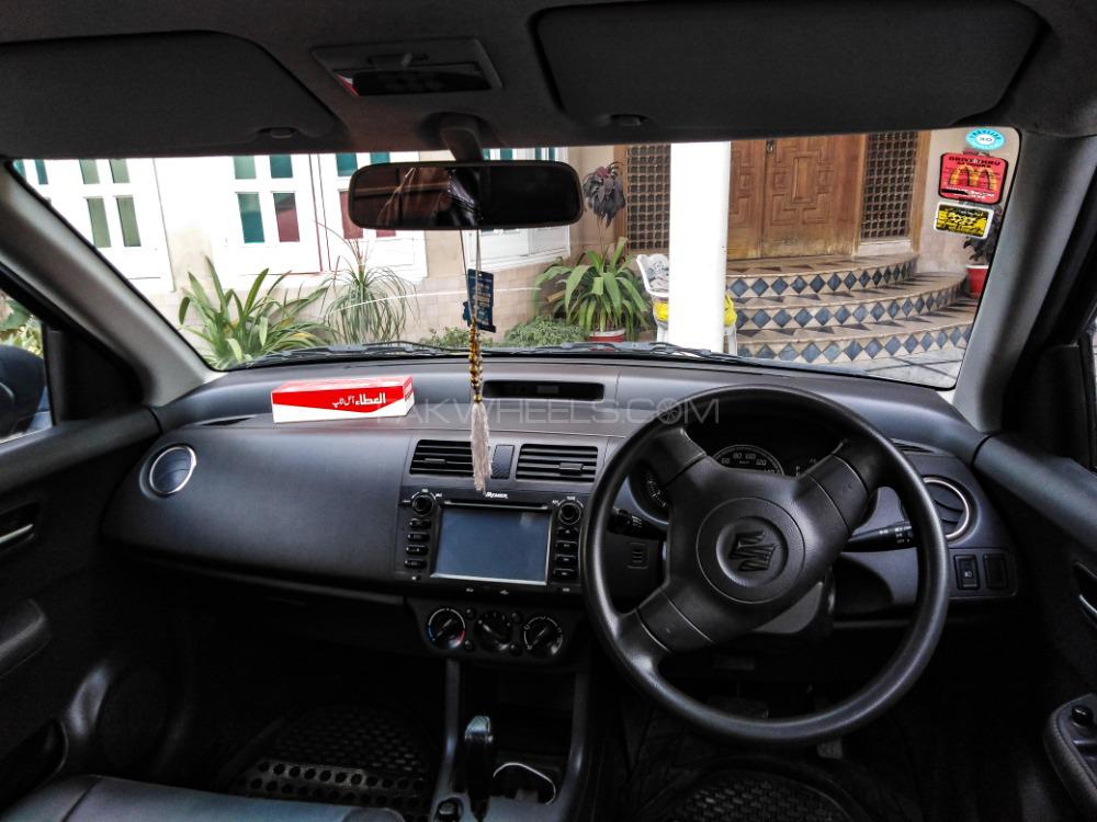 Suzuki Swift 2014 for Sale in Sargodha Suzuki Swift 2014 for Sale in Sargodha Image-7