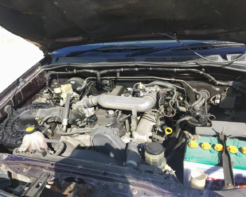 Toyota Hilux 2012 for Sale in Karachi Toyota Hilux 2012 for Sale in Karachi Image-13