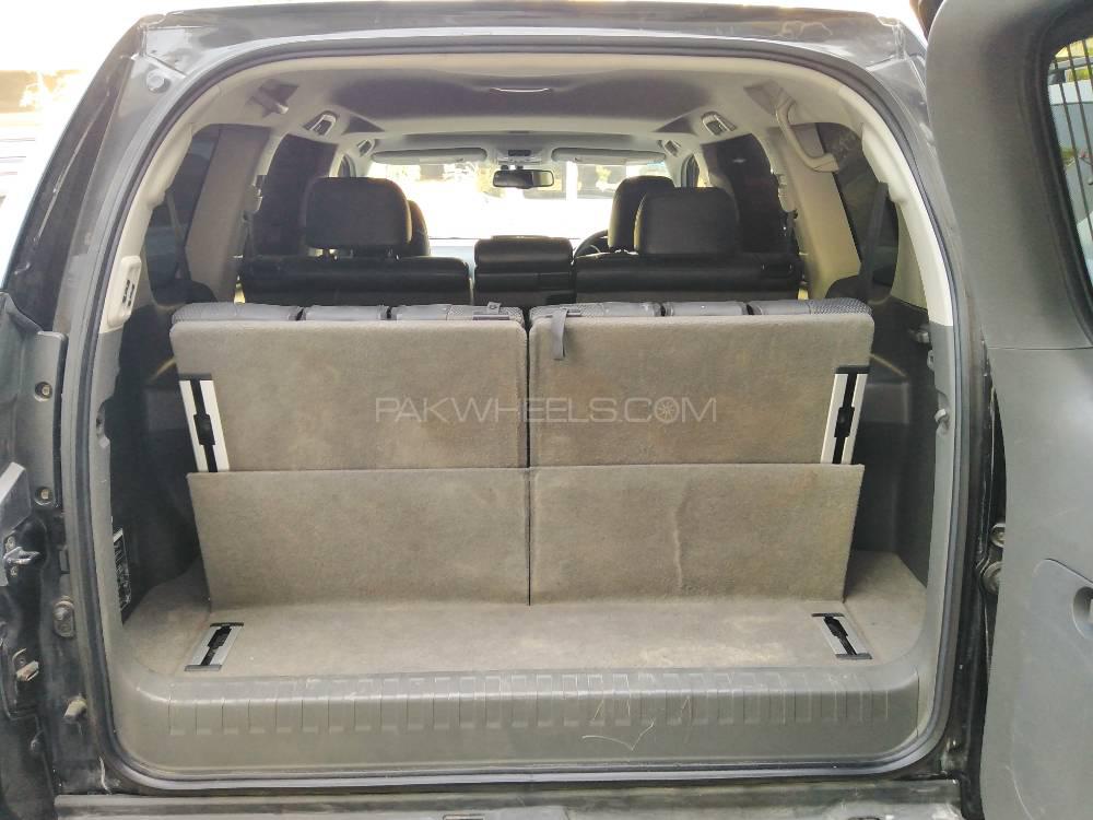 Toyota Prado 2011 for Sale in Karachi Toyota Prado 2011 for Sale in Karachi Image-16