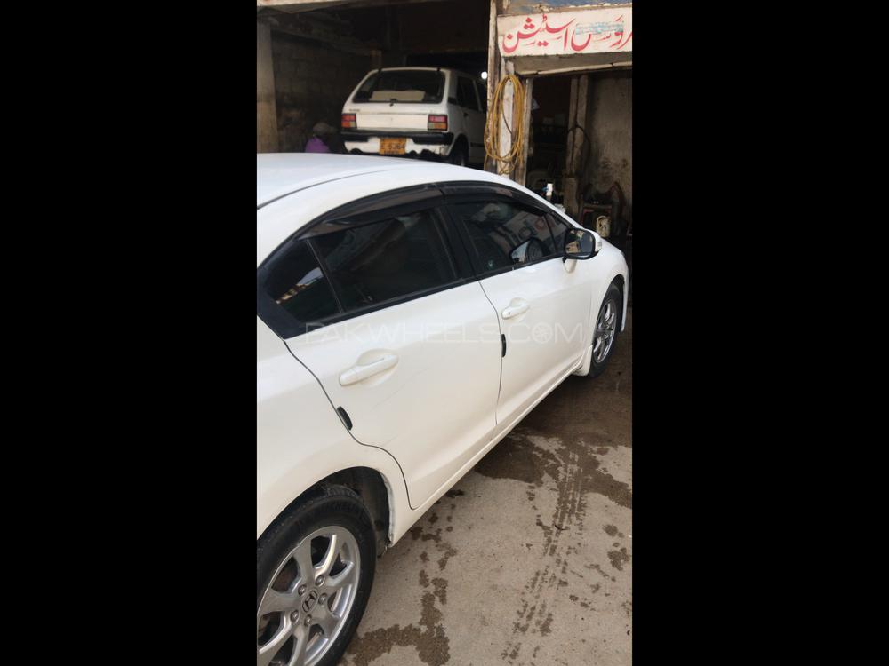 Honda Civic 2013 for Sale in Karachi Honda Civic 2013 for Sale in Karachi Image-5