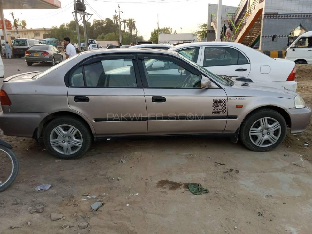 Honda Civic 2000 for Sale in Karachi Honda Civic 2000 for Sale in Karachi Image-5