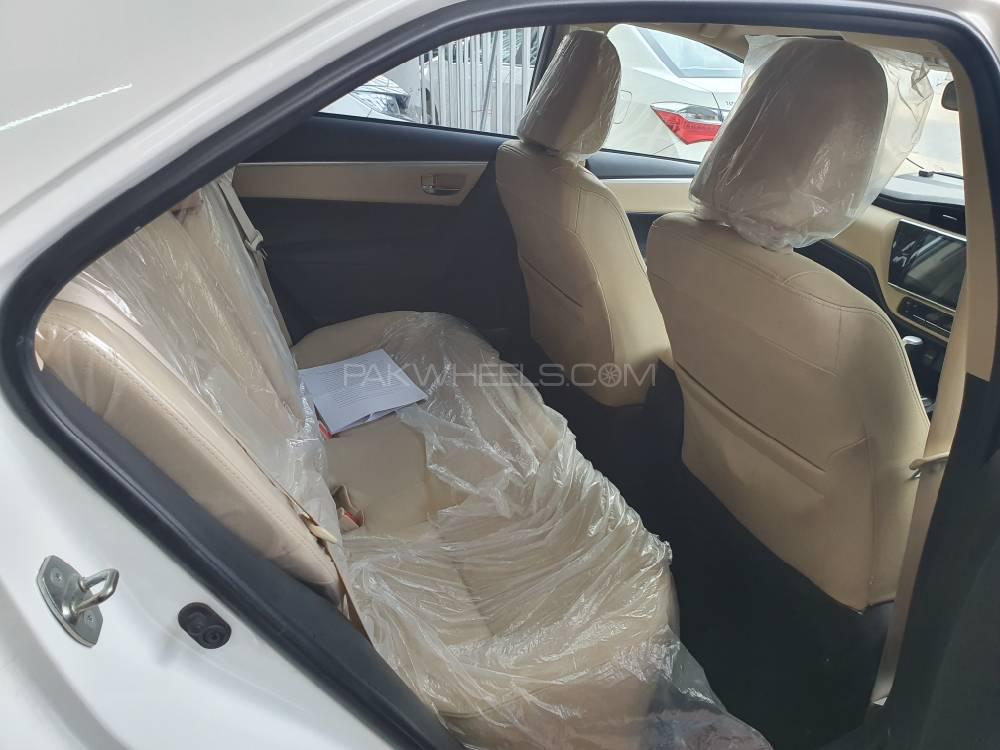 Toyota Corolla 2019 for Sale in Peshawar Toyota Corolla 2019 for Sale in Peshawar Image-5