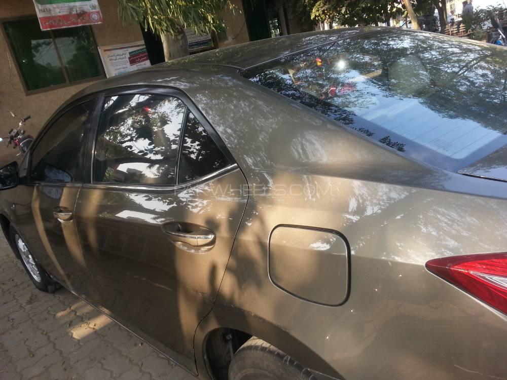 Toyota Corolla 2015 for Sale in Sargodha Toyota Corolla 2015 for Sale in Sargodha Image-3