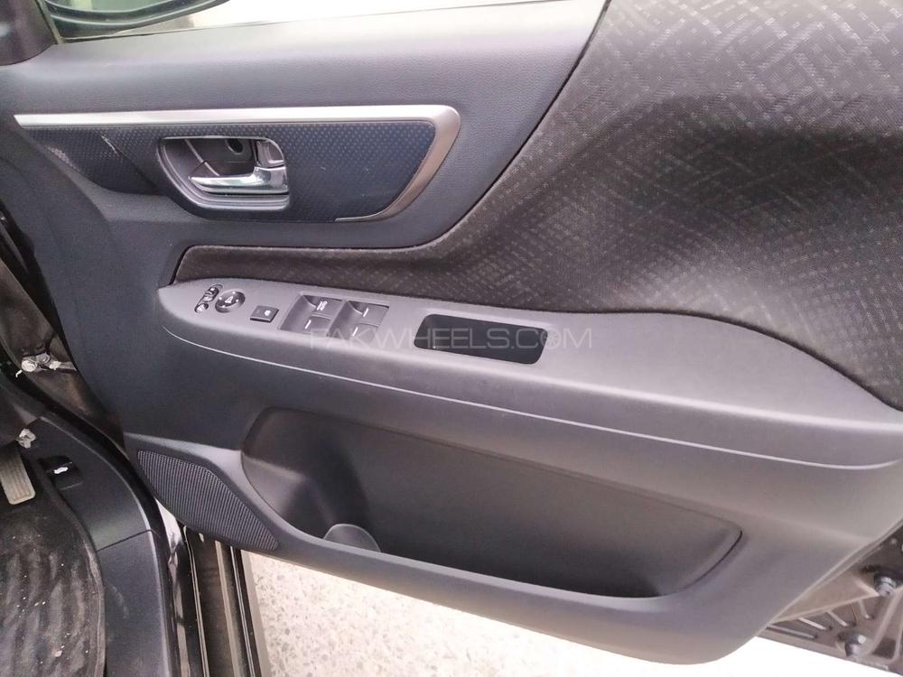 Honda N Wgn 2016 for Sale in Lahore Honda N Wgn 2016 for Sale in Lahore Image-8