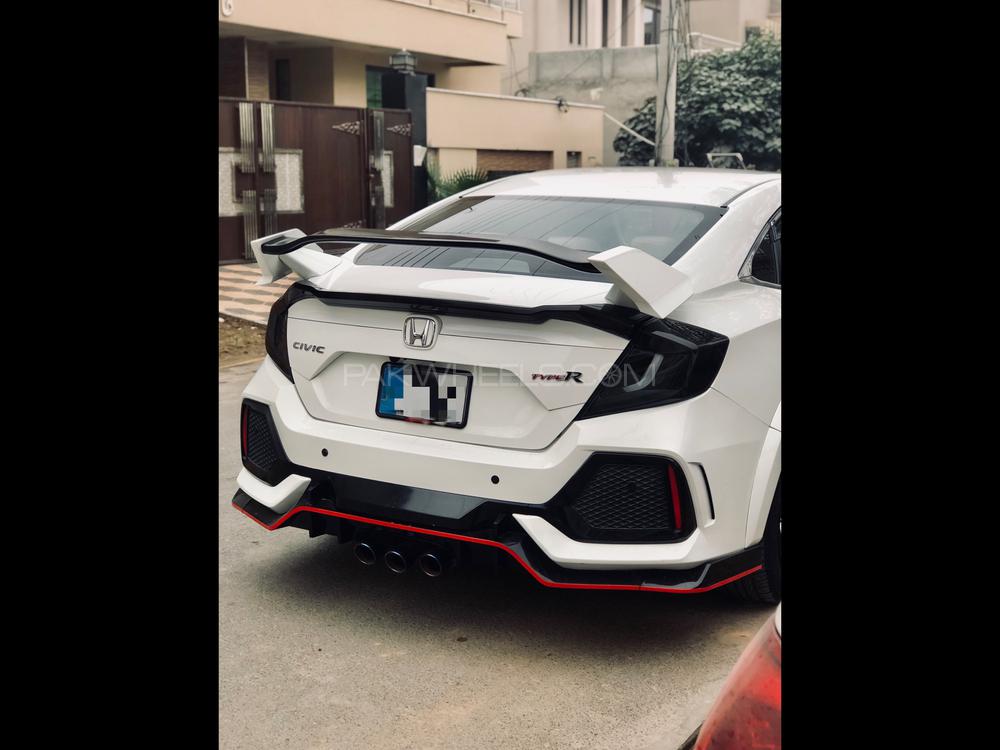 Honda Civic 2018 for Sale in Faisalabad Honda Civic 2018 for Sale in Faisalabad Image-3