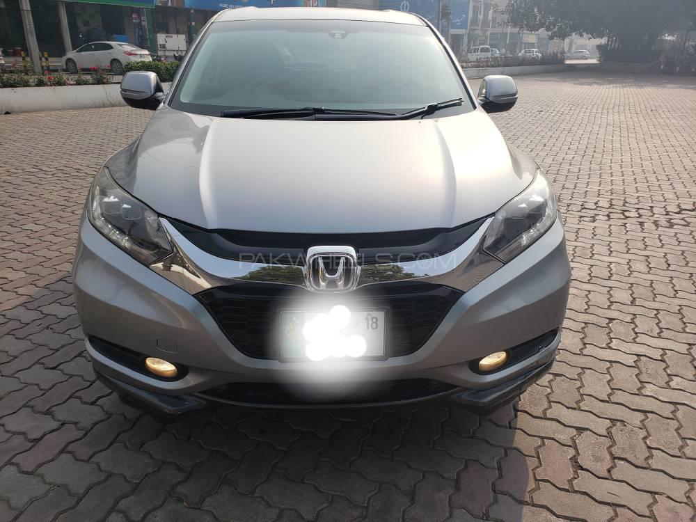 Honda Vezel 2018 for Sale in Gujranwala Honda Vezel 2018 for Sale in Gujranwala Image-2