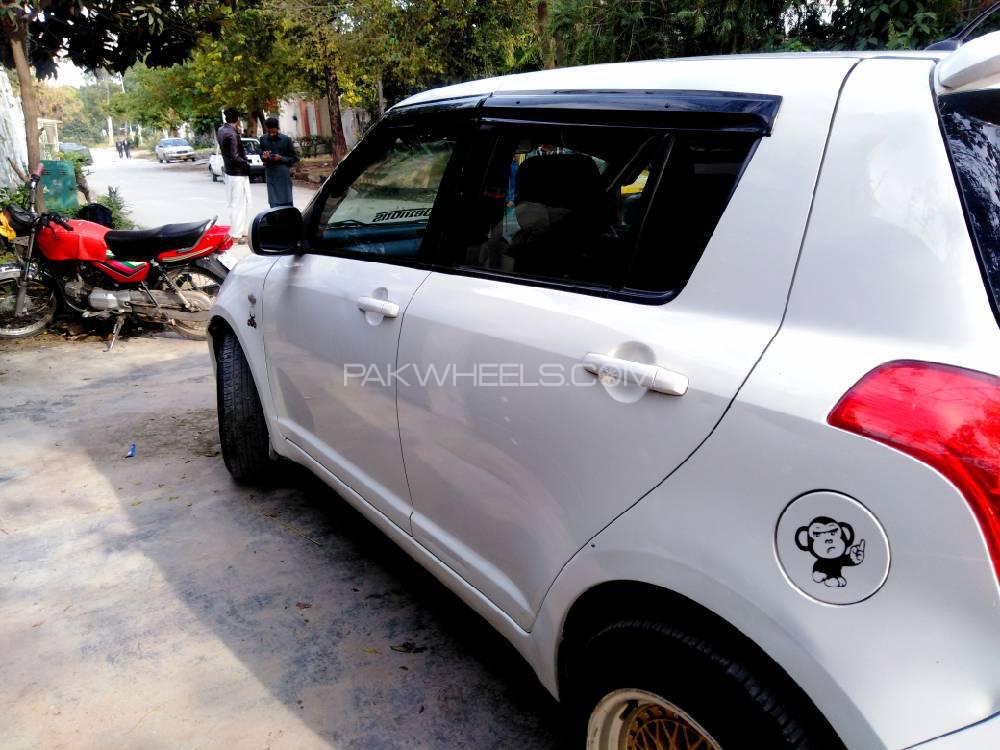 سوزوکی سوئفٹ 2011 for Sale in اسلام آباد سوزوکی سوئفٹ 2011 for Sale in اسلام آباد Image-7
