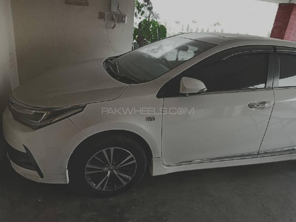 Toyota Corolla 2018 for Sale in Lahore Toyota Corolla 2018 for Sale in Lahore Image-9