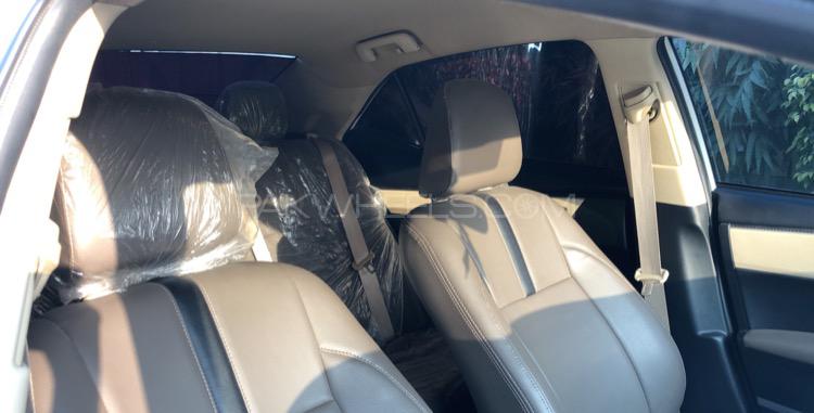 Toyota Corolla 2019 for Sale in Lahore Toyota Corolla 2019 for Sale in Lahore Image-4