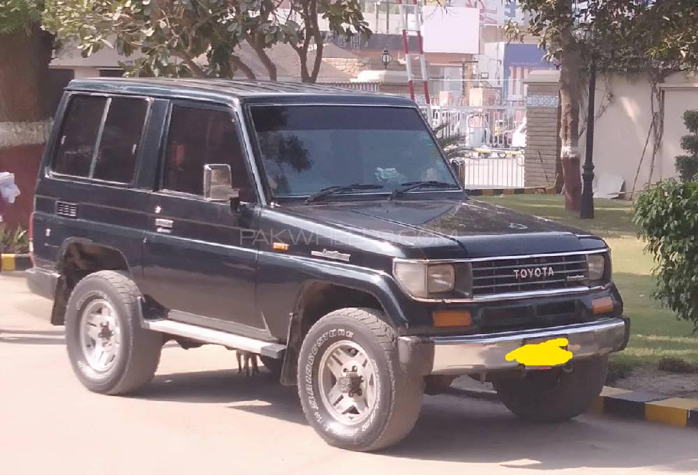 Toyota Land Cruiser 1986 for Sale in Hyderabad Image-1