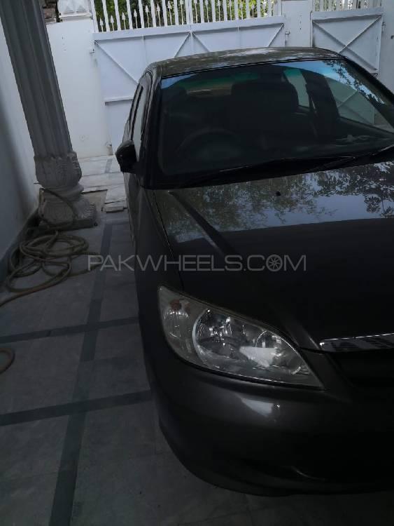 Honda Civic 2005 for Sale in Faisalabad Honda Civic 2005 for Sale in Faisalabad Image-4