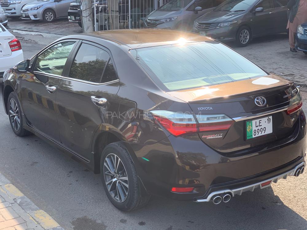 Toyota Corolla 2018 for Sale in Lahore Toyota Corolla 2018 for Sale in Lahore Image-10
