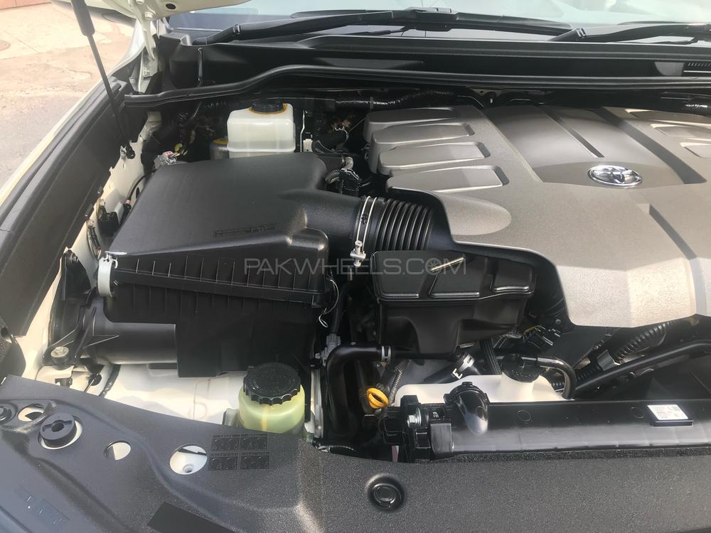 Toyota Land Cruiser 2017 for Sale in Lahore Toyota Land Cruiser 2017 for Sale in Lahore Image-17