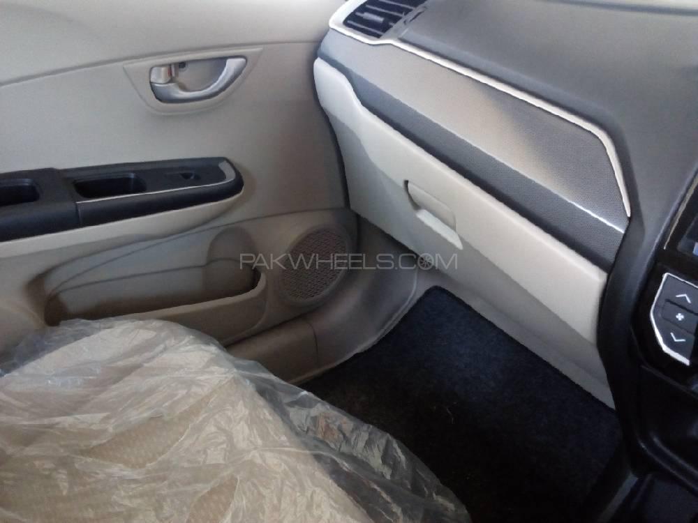 Honda BR-V 2018 for Sale in Islamabad Honda BR-V 2018 for Sale in Islamabad Image-12