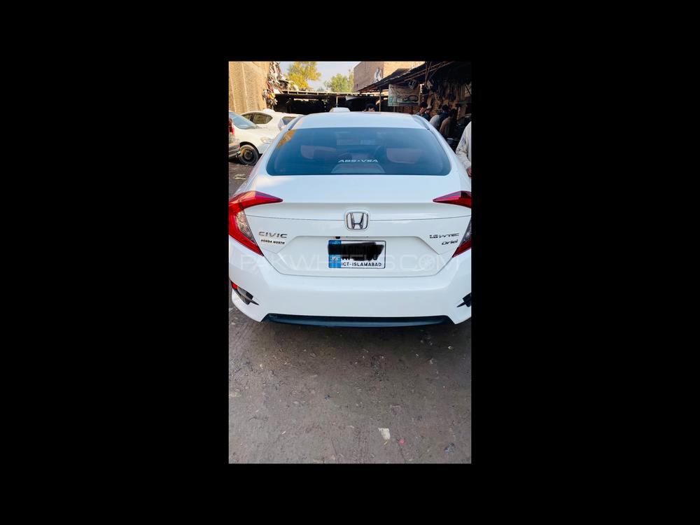 Honda Civic 2018 for Sale in Peshawar Honda Civic 2018 for Sale in Peshawar Image-2