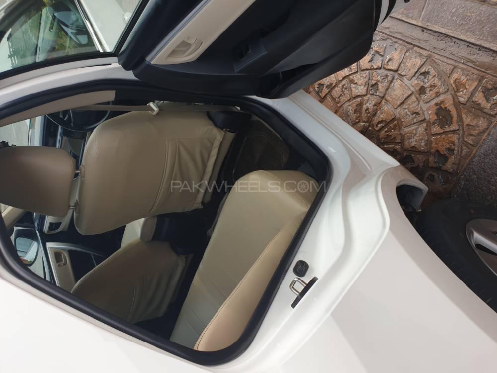 Toyota Corolla 2016 for Sale in Lahore Toyota Corolla 2016 for Sale in Lahore Image-7