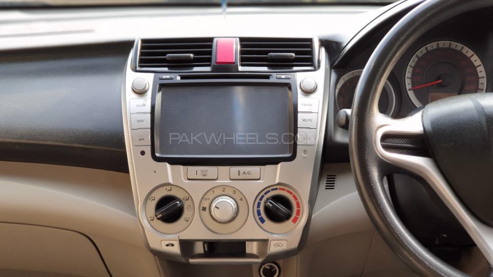 Honda City 2013 for Sale in Lahore Honda City 2013 for Sale in Lahore Image-8
