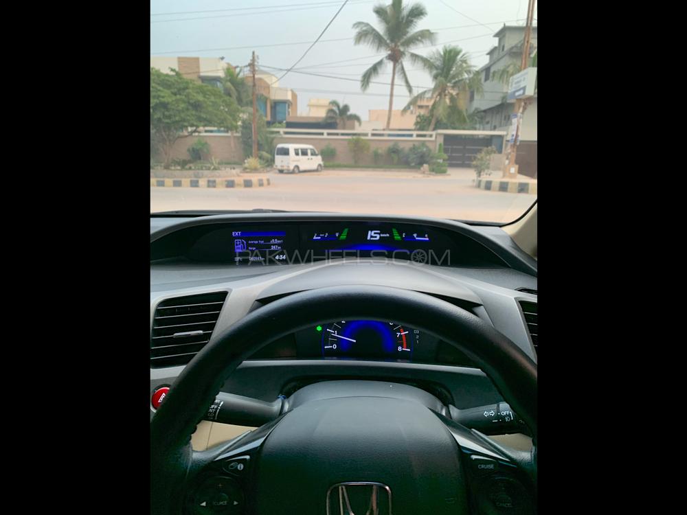 Honda Civic 2014 for Sale in Karachi Honda Civic 2014 for Sale in Karachi Image-17