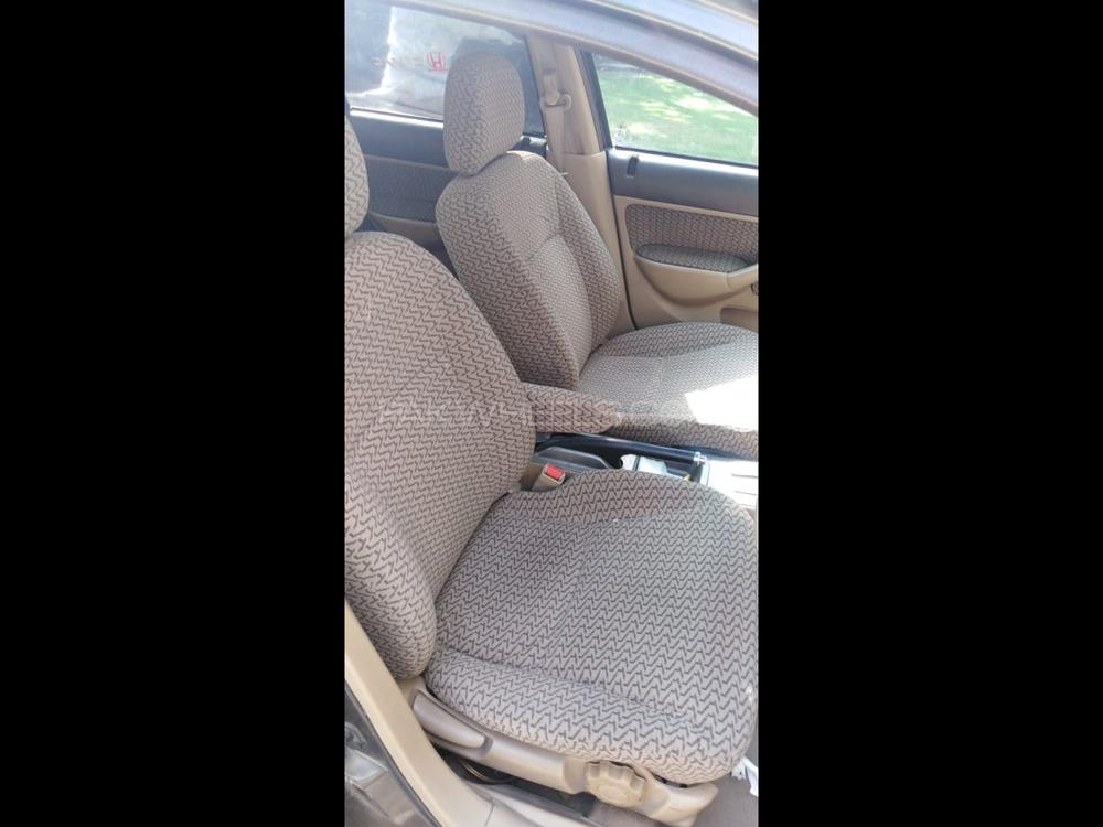 Honda Civic 2005 for Sale in Lahore Honda Civic 2005 for Sale in Lahore Image-9