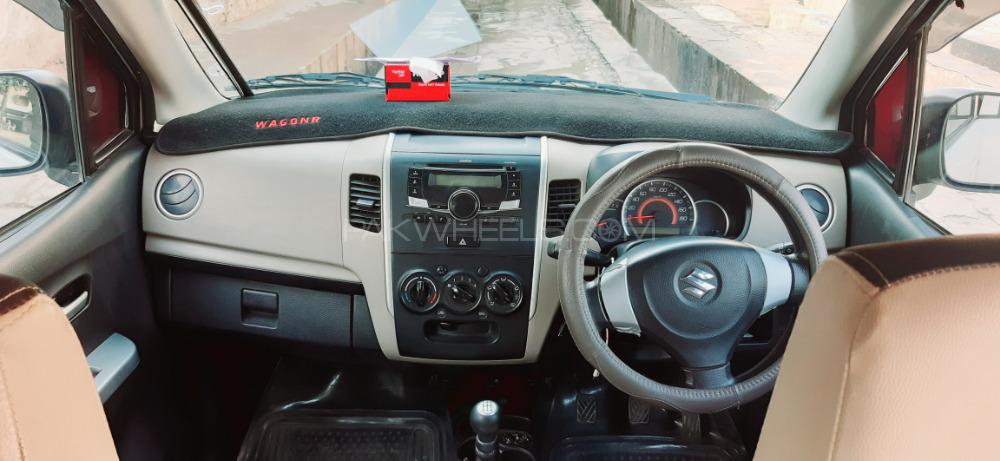 Suzuki Wagon R 2017 for Sale in Rajanpur Suzuki Wagon R 2017 for Sale in Rajanpur Image-19