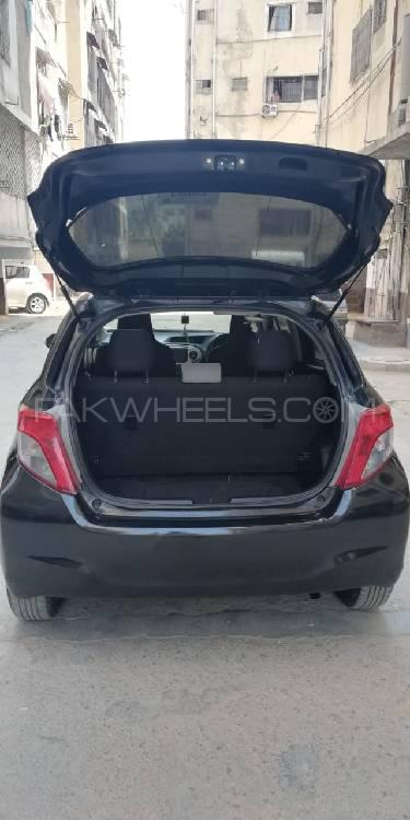 Toyota Vitz 2014 for Sale in Karachi Toyota Vitz 2014 for Sale in Karachi Image-3