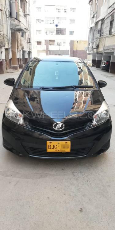 Toyota Vitz 2014 for Sale in Karachi Toyota Vitz 2014 for Sale in Karachi Image-2