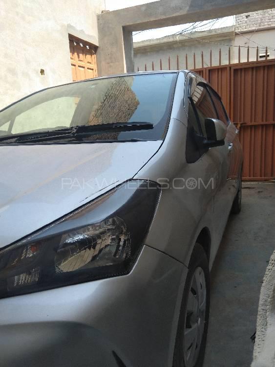 Toyota Vitz 2018 for Sale in Layyah Image-1