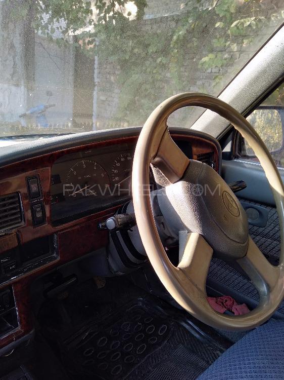 Toyota Surf 1990 for Sale in Peshawar Image-1