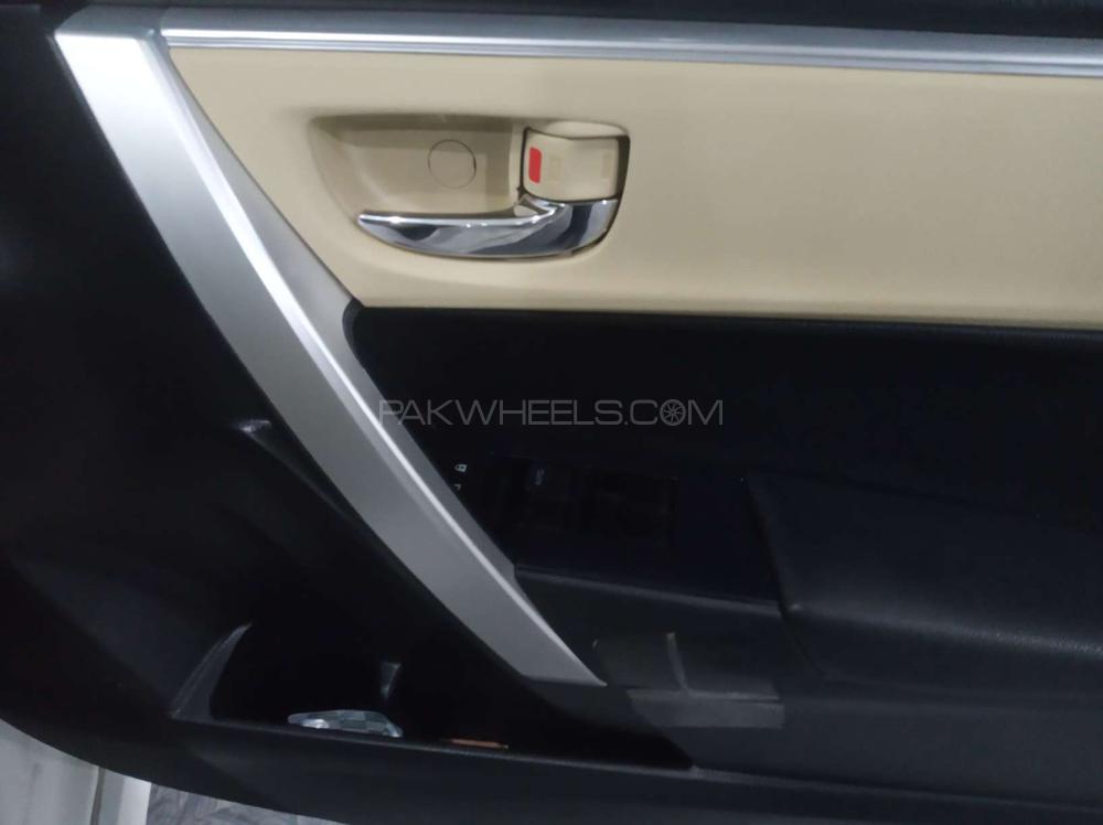 Toyota Corolla 2019 for Sale in Gujranwala Toyota Corolla 2019 for Sale in Gujranwala Image-9