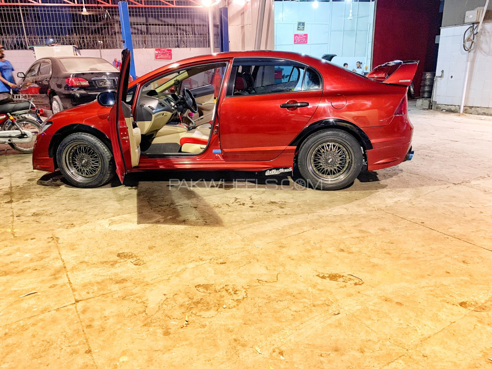 Honda Civic - 2009  Honda Civic - 2009  Image-4