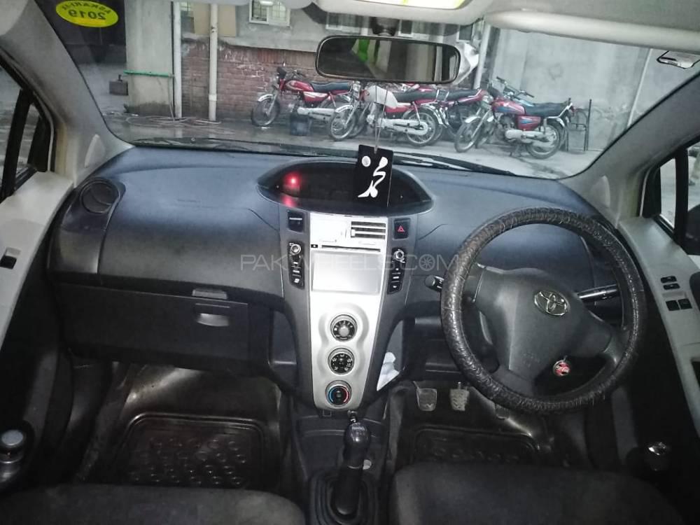 Toyota Vitz 2006 for Sale in Lahore Toyota Vitz 2006 for Sale in Lahore Image-5