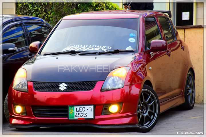 Suzuki Swift - 2011  Suzuki Swift - 2011  Image-4