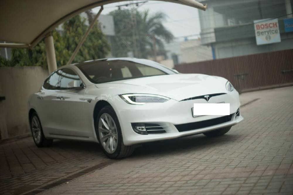Tesla Model S 2016 for Sale in Lahore Image-1