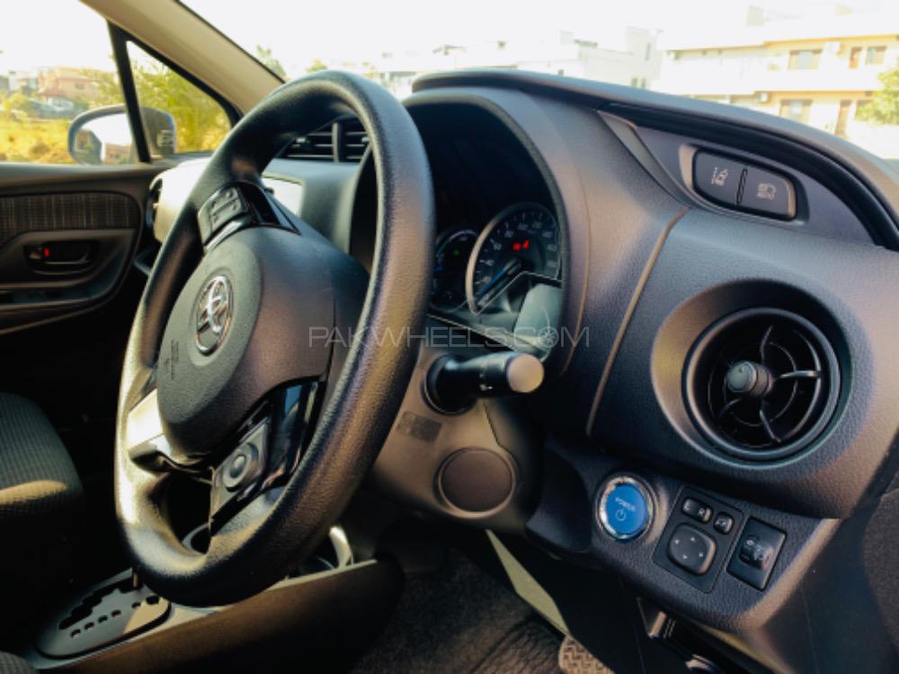 Toyota Vitz 2017 for Sale in Islamabad Toyota Vitz 2017 for Sale in Islamabad Image-6