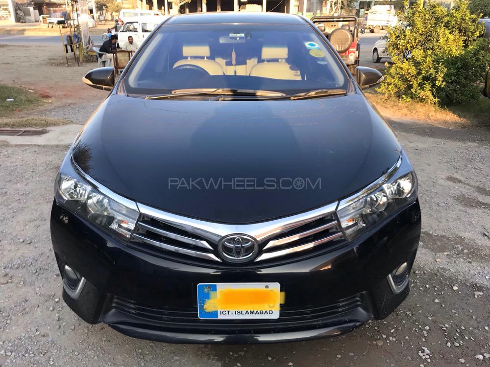 Toyota Corolla 2015 for Sale in Sadiqabad Toyota Corolla 2015 for Sale in Sadiqabad Image-3