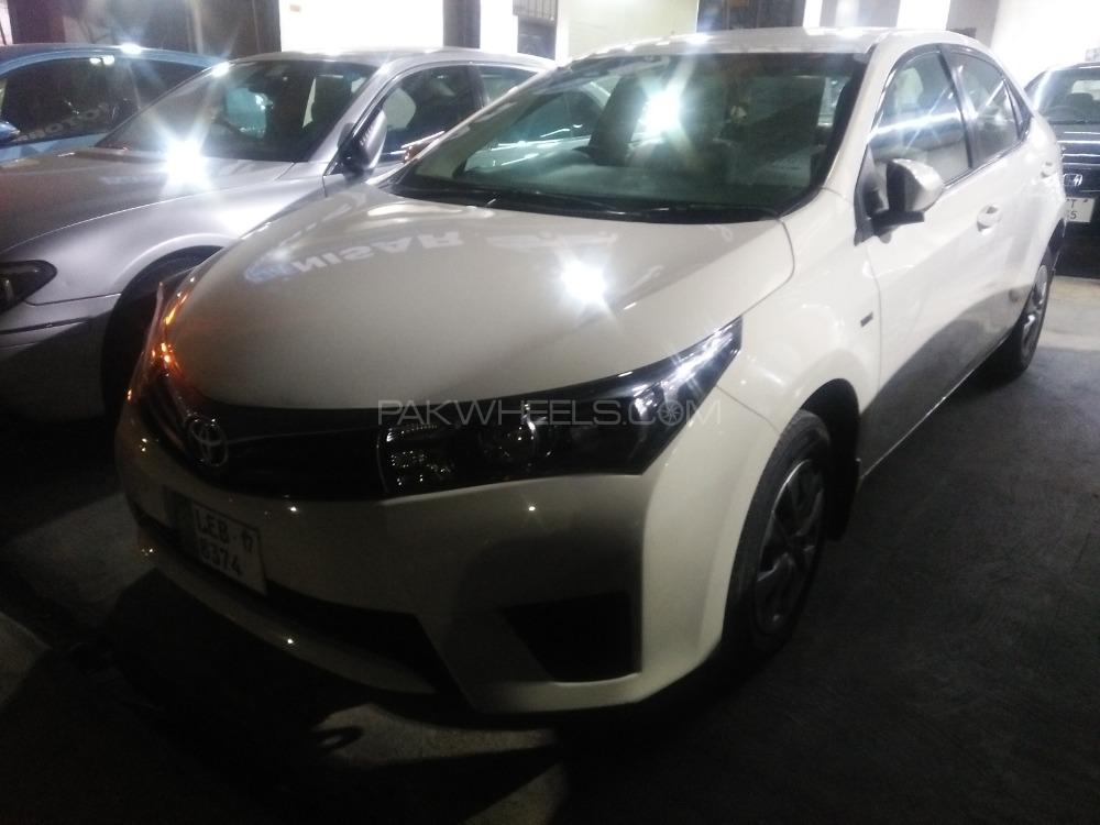 Toyota Corolla 2017 for Sale in Lahore Image-1