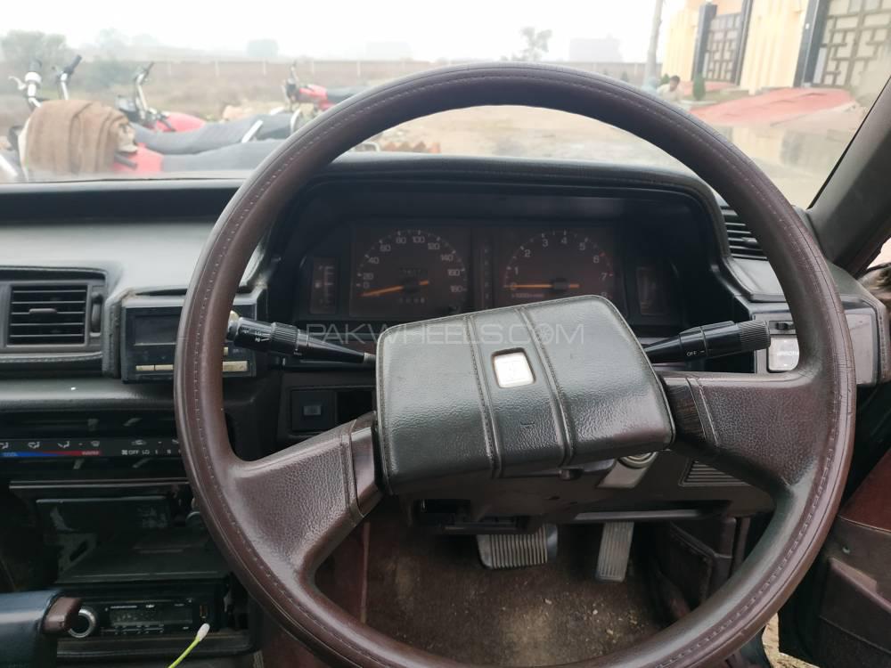 Toyota Cressida 1986 for Sale in Faisalabad Toyota Cressida 1986 for Sale in Faisalabad Image-6