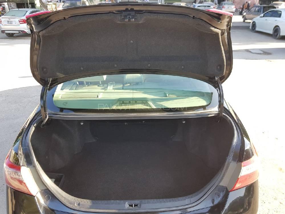 Toyota Camry 2008 for Sale in Lahore Toyota Camry 2008 for Sale in Lahore Image-14