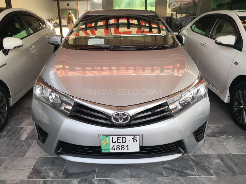Toyota Corolla 2015 for Sale in Peshawar Image-1