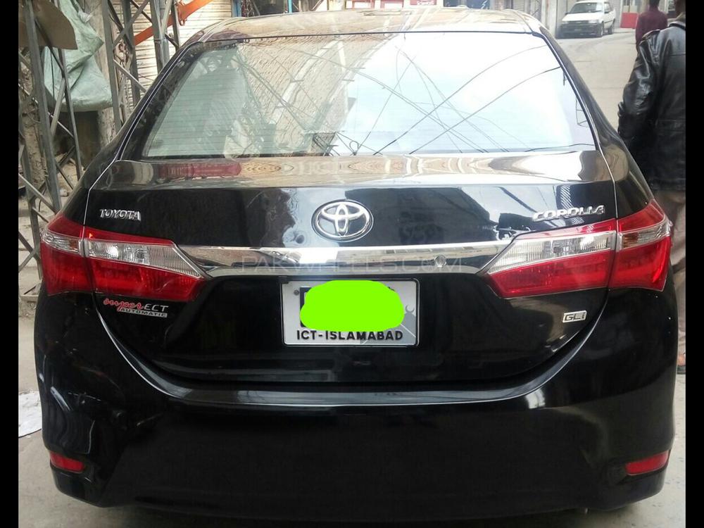Toyota Corolla 2015 for Sale in Rawalpindi Toyota Corolla 2015 for Sale in Rawalpindi Image-2
