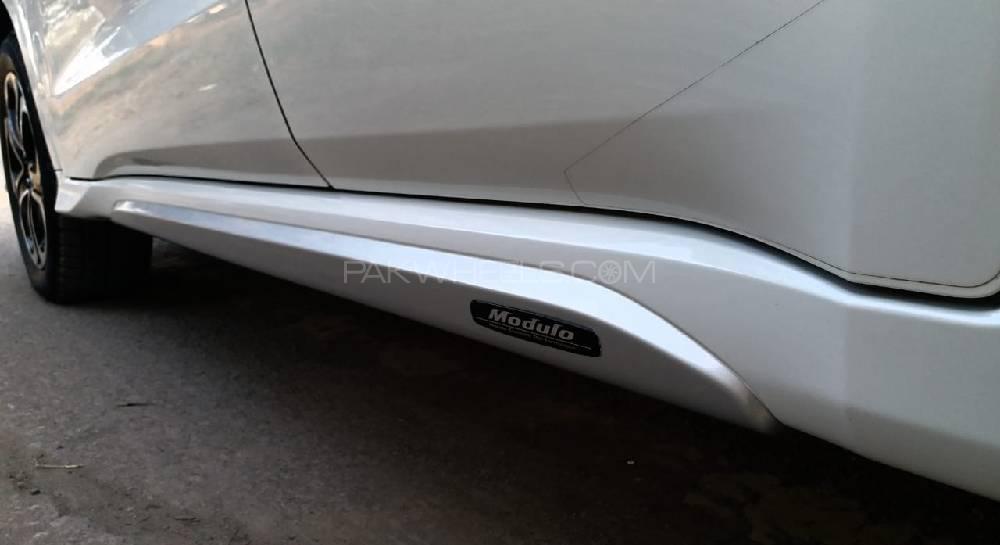 Honda Vezel 2015 for Sale in Islamabad Honda Vezel 2015 for Sale in Islamabad Image-15