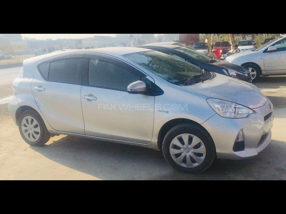 Toyota Aqua 2016 for Sale in Nowshera Toyota Aqua 2016 for Sale in Nowshera Image-3
