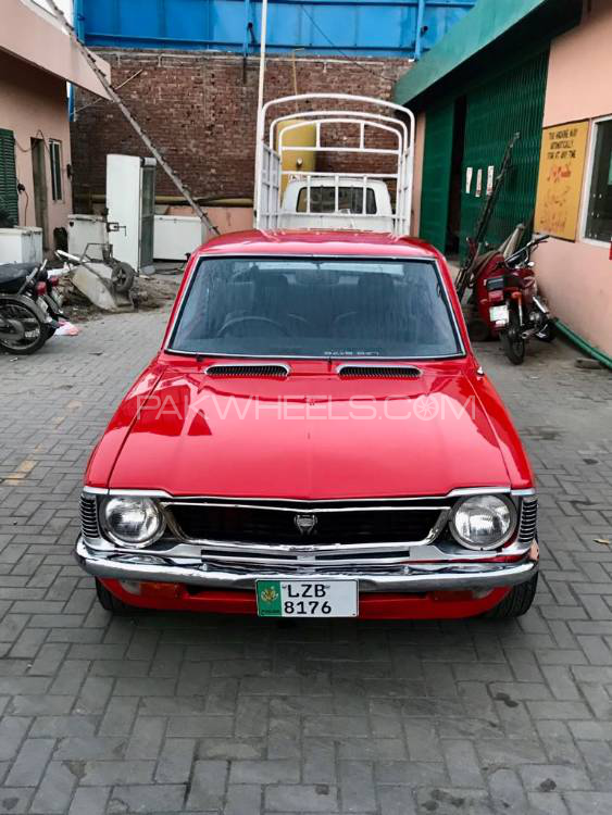 Toyota Corolla - 1971  Toyota Corolla - 1971  Image-2