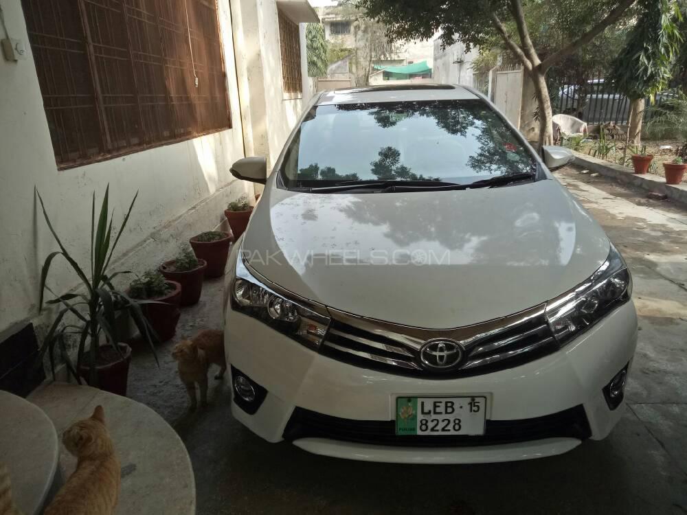 Toyota Corolla 2015 for Sale in Lahore Image-1