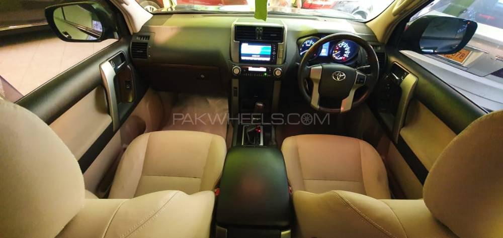 Toyota Prado 2010 for Sale in Karachi Toyota Prado 2010 for Sale in Karachi Image-14