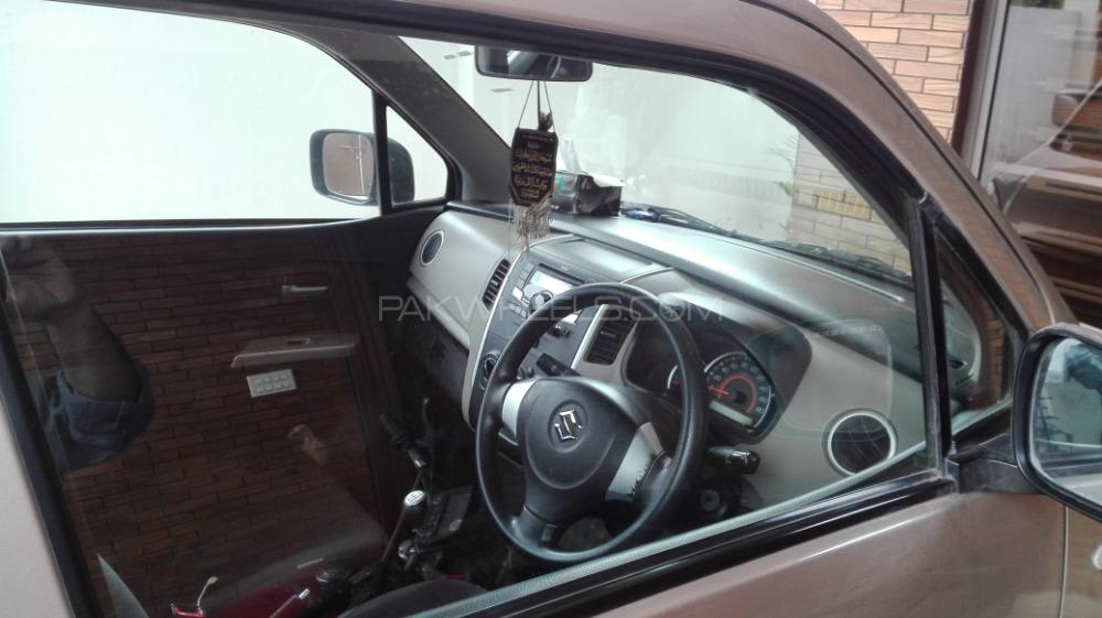 Suzuki Wagon R 2016 for Sale in Islamabad Suzuki Wagon R 2016 for Sale in Islamabad Image-3