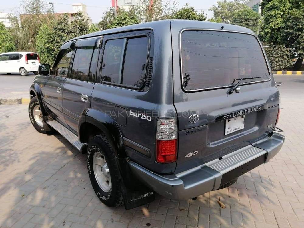 ٹویوٹا لینڈ کروزر 1995 for Sale in اسلام آباد ٹویوٹا لینڈ کروزر 1995 for Sale in اسلام آباد Image-8