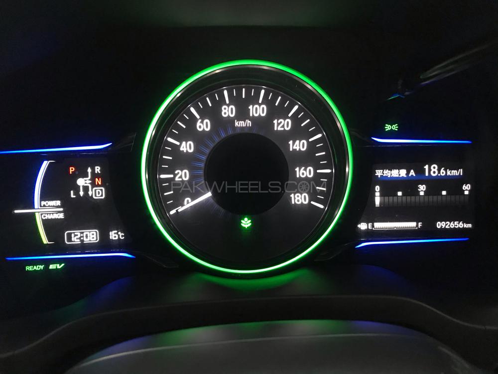Honda Vezel 2016 for Sale in Islamabad Honda Vezel 2016 for Sale in Islamabad Image-12